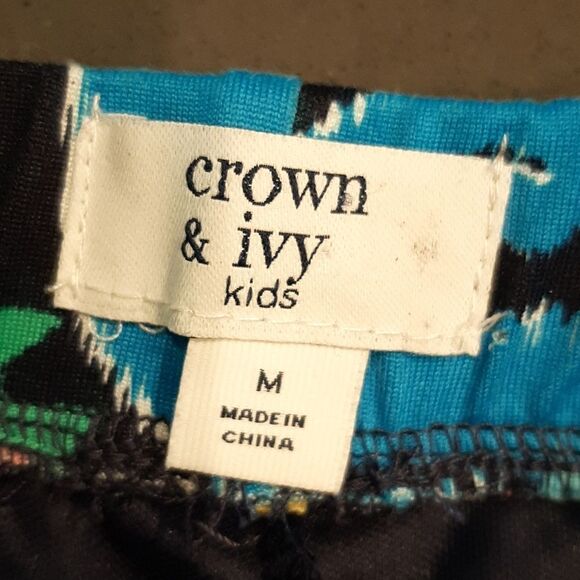 Crown & Ivy Kids Navy with Colorful Print Skort - Picture 2 of 9